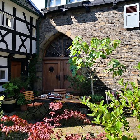 Fuenf Giebel Eck In Der Freiheit Am Ruhrtalradweg 호텔 베터 외부 사진