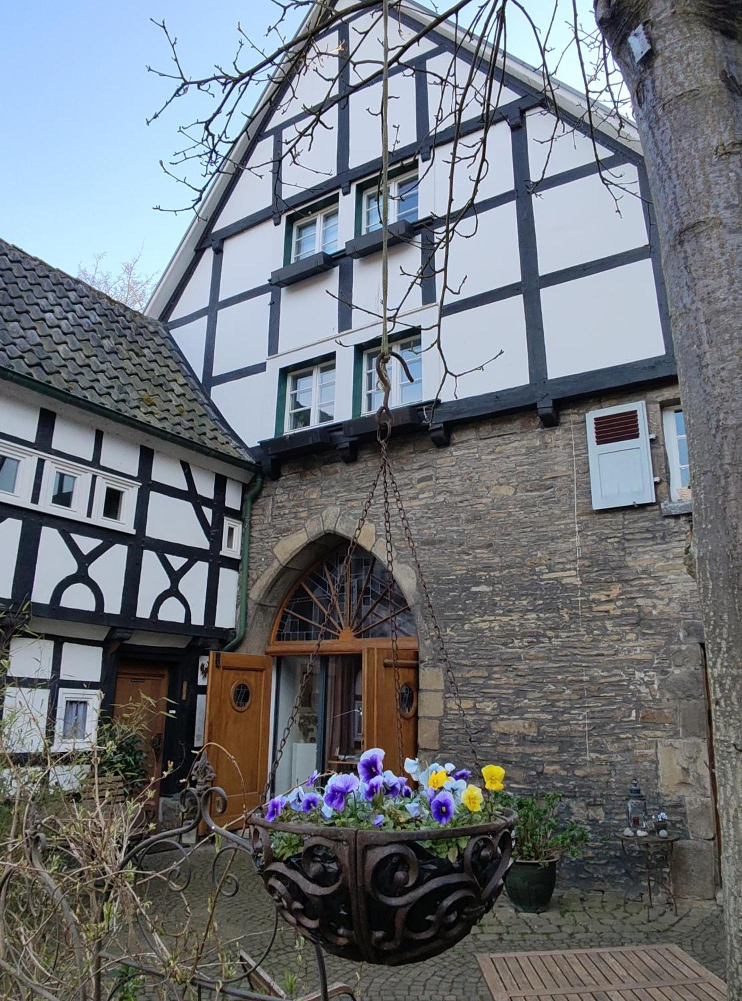 Fuenf Giebel Eck In Der Freiheit Am Ruhrtalradweg 호텔 베터 외부 사진