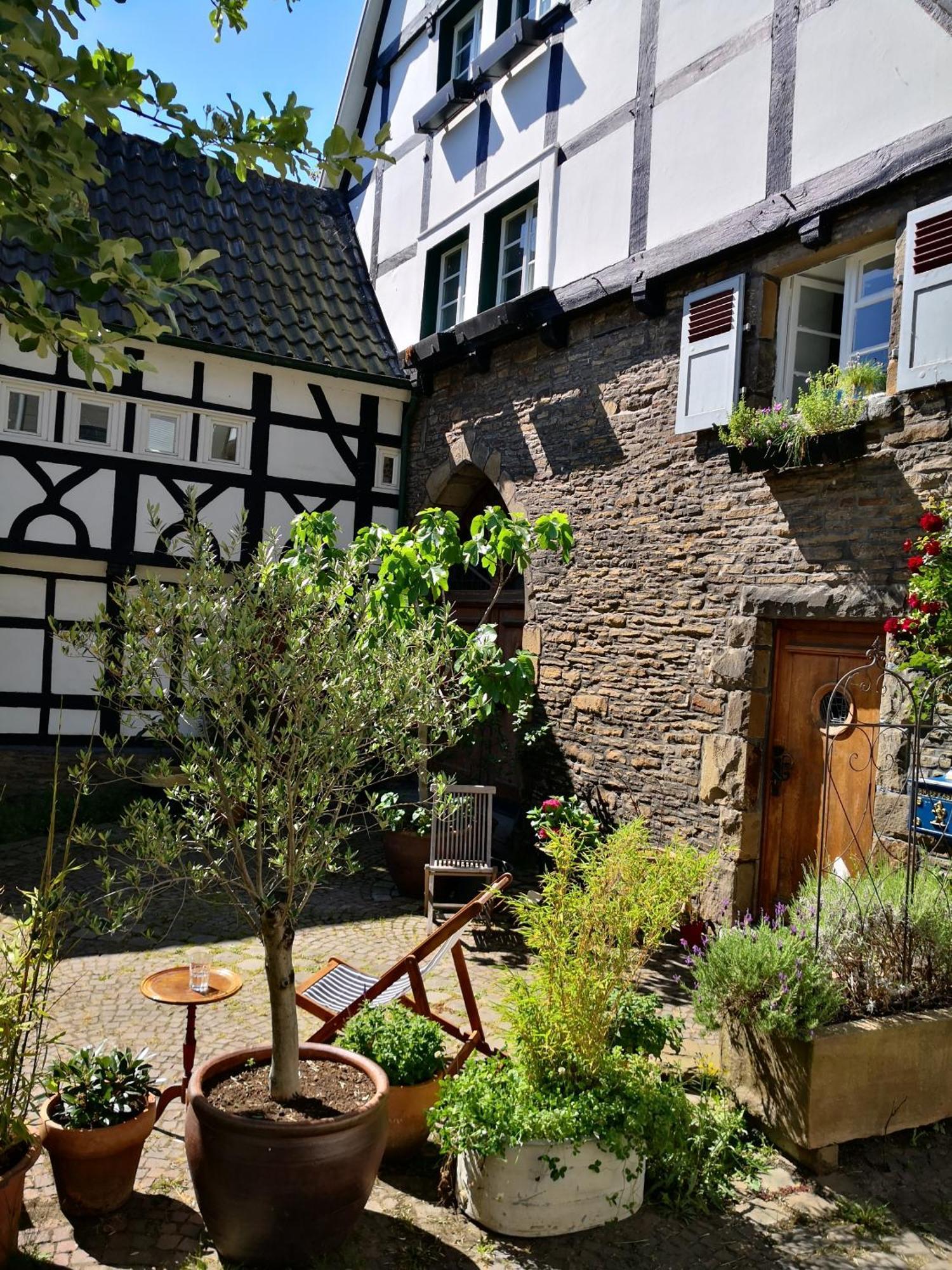 Fuenf Giebel Eck In Der Freiheit Am Ruhrtalradweg 호텔 베터 외부 사진